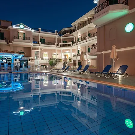 Hotel de apartamente Alamis & 4*